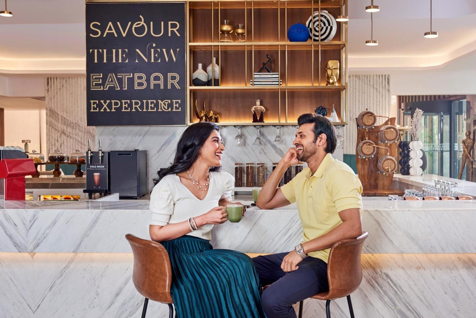 Novotel Mumbai International Airport ภายนอก รูปภาพ The New Eat Bar Experience