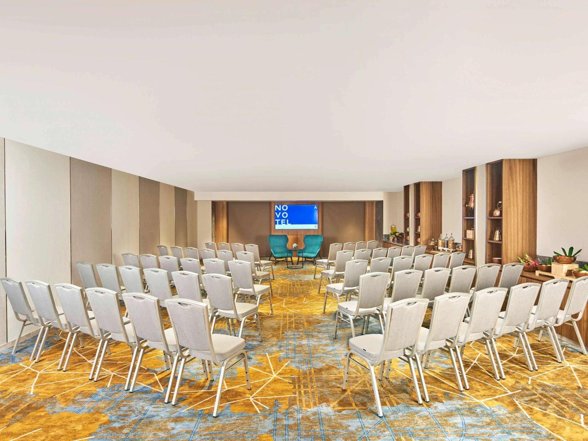 Novotel Mumbai International Airport ภายนอก รูปภาพ